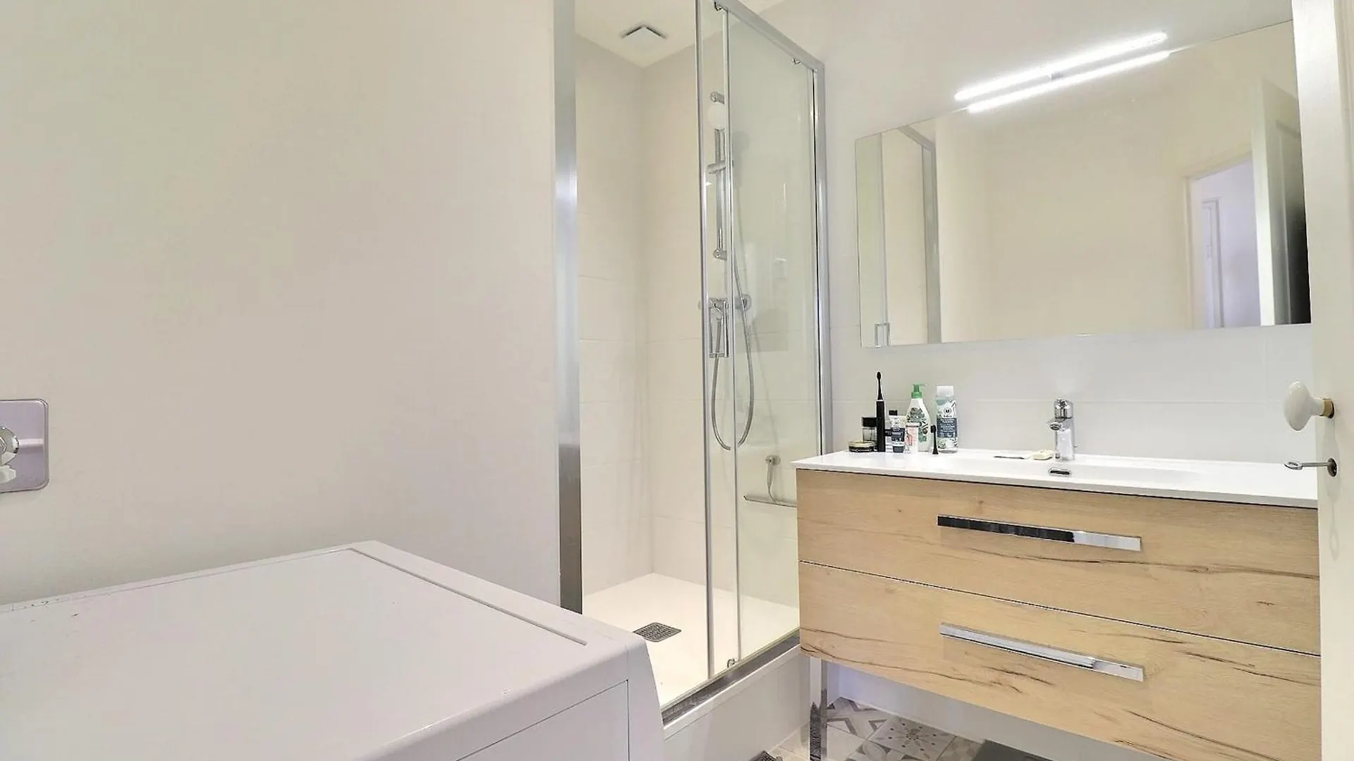 Escape And Charm In La Croix-Rousse Stunning One-Bedroom Apartment For An Lyon