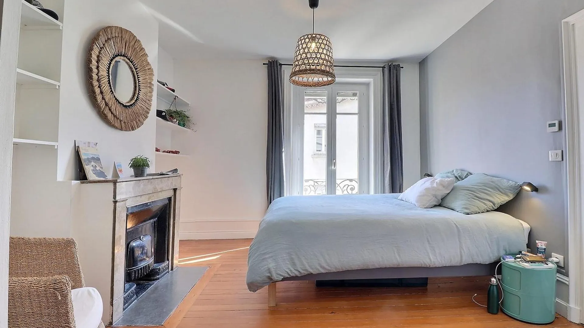 Escape And Charm In La Croix-Rousse Stunning One-Bedroom Apartment For An Lyon Francia